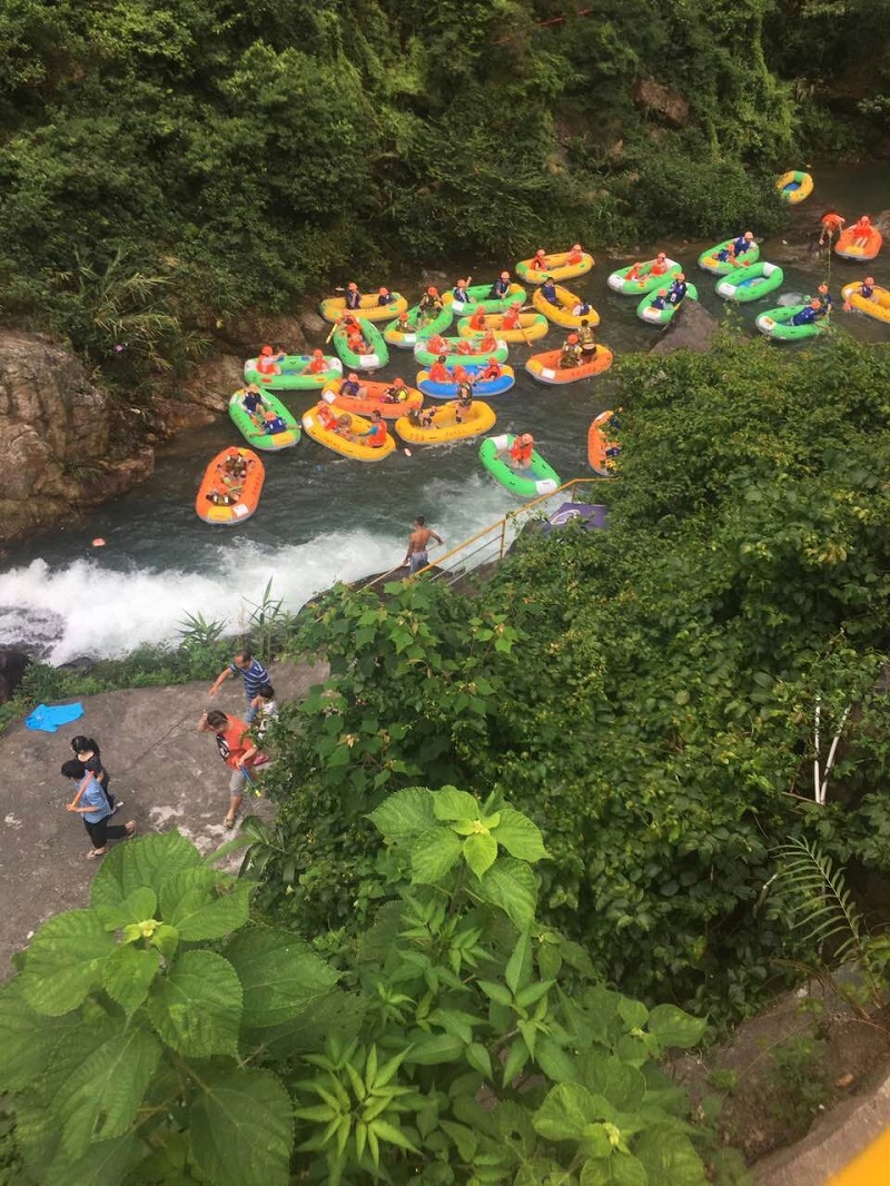 那個陪你一路走來的團隊,那些與你驚濤駭浪中同舟共濟的人